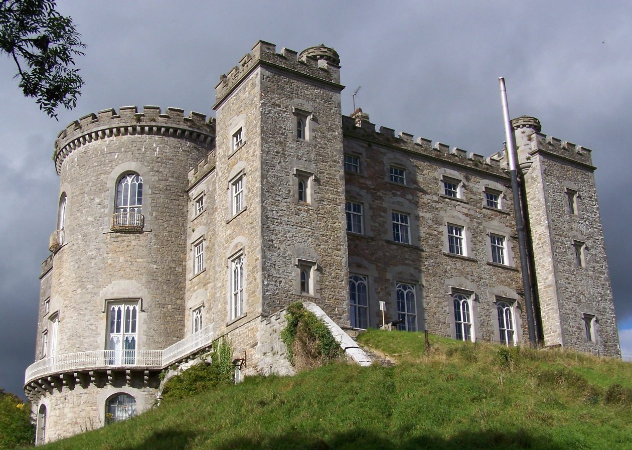 Summer excursion to Slane Castle and the Hill of Slane